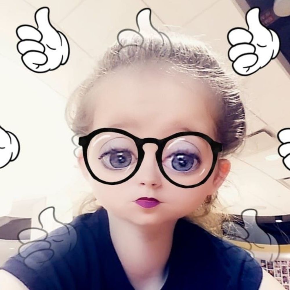 Meet your Posher, Laysha